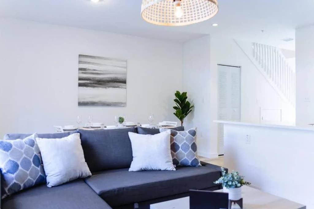 Outstanding Townhouse 18 Min From The Beach - Th2 Miami Eksteriør bilde